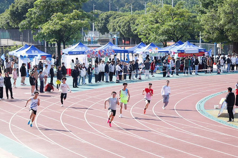 ECCF0CF4CD3769AA63B84A700B4_FB05B68E_53F53