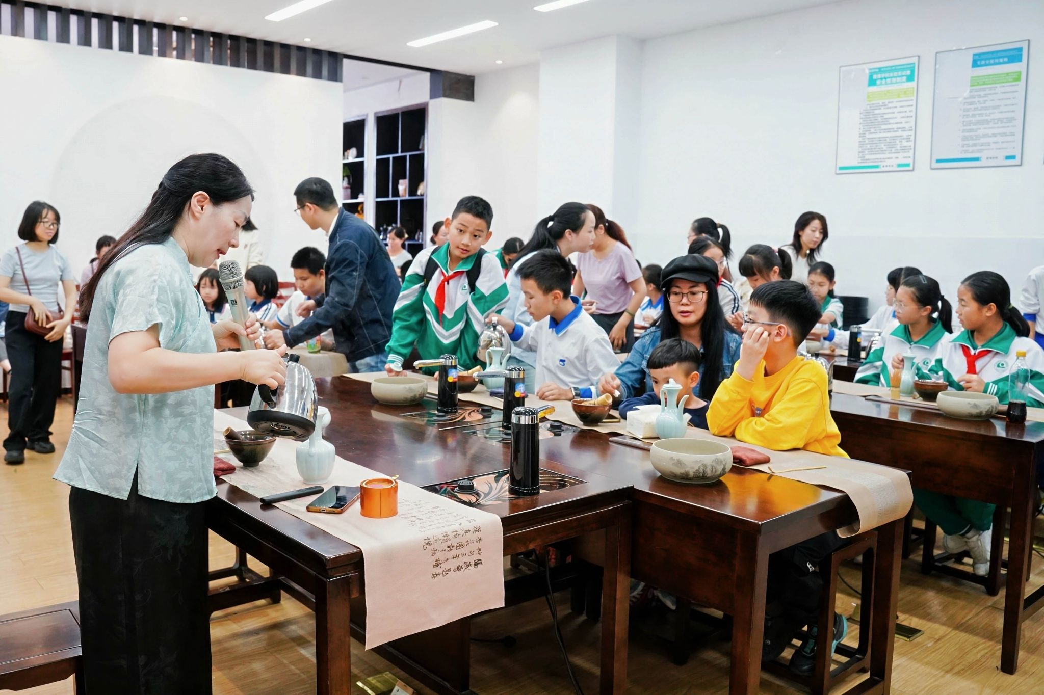 86B87A33E312D245AC2B18FD26E_4A92D17C_52629