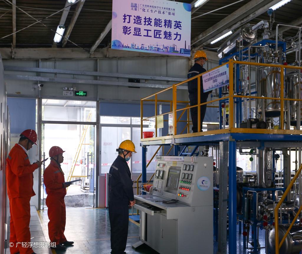 5EB05A5BAD68ED218609F1FBEA5_BA74136E_23A1F