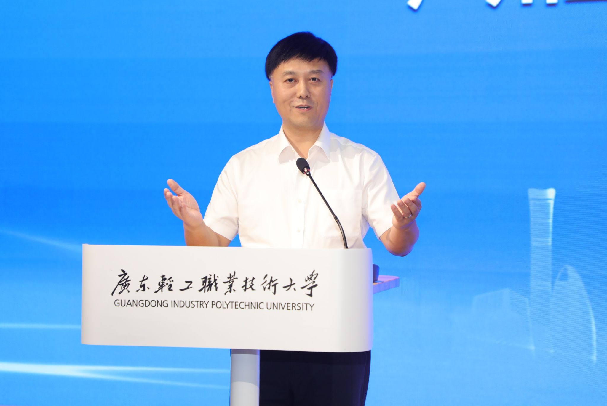 BE3AA80D5D7DF2851F17420B485_341373EE_23CC9