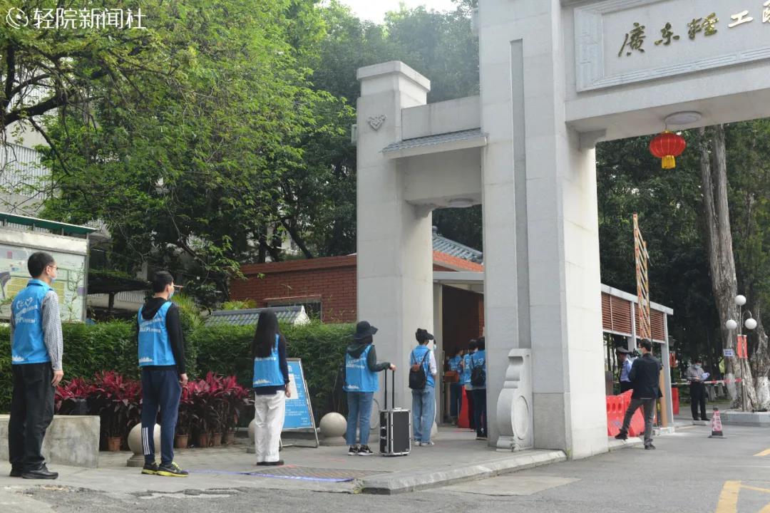 8B70AC4571F6021C3EB46D52713_F59FD9B2_21D93 8B70AC4571F6021C3EB46D52713_F59FD9B2_21D93