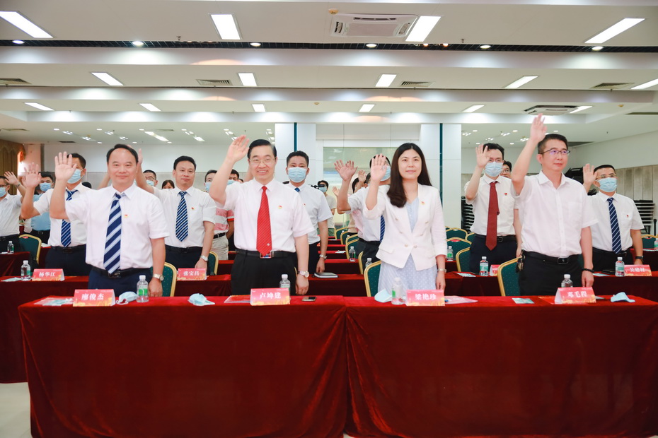 24B3B1602DB7624B44BC284E36E_A887841F_2DA50