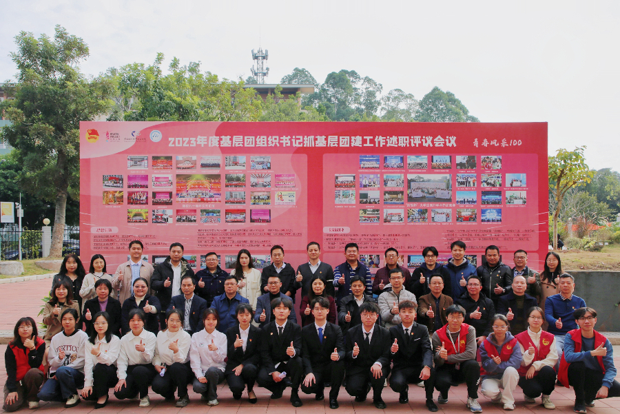 5325581E0F61D9BA5C006A5D32A_38881856_C4918