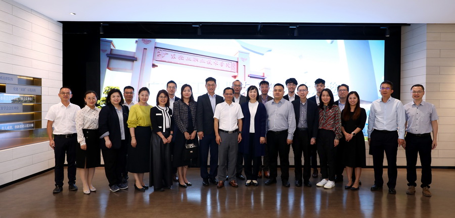 C202F018964E4FDC4E0A559D133_7BDDEF27_245B5