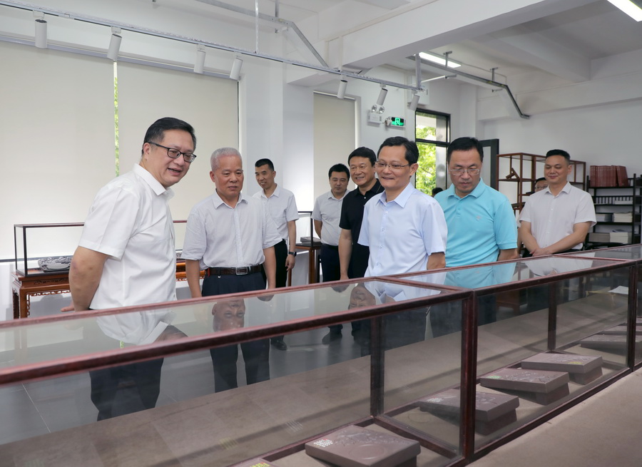 75D4FCACCD788893AB1271F4575_BA332C2A_2AEF8