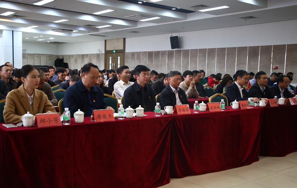 C026AC1BD2A26FA69F1BB703454_98768002_130A9