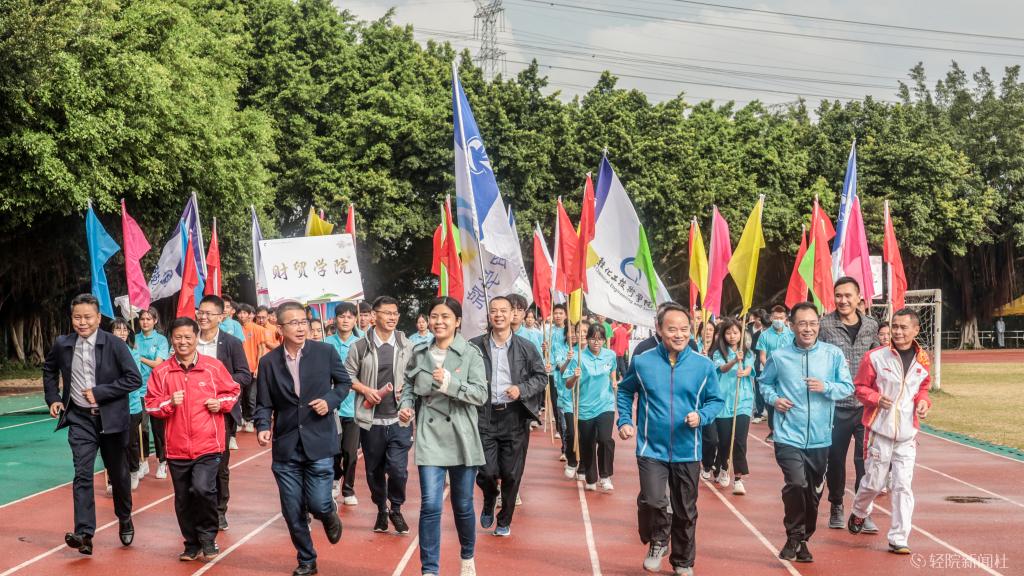 669AA5707EFE01CEB06AB498CFD_16D735BC_25E4A