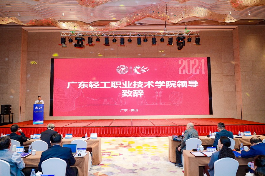 F3B65A2A68322272B847AEA5EA2_CEC25168_30EE8