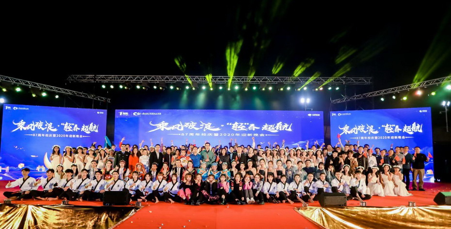 978FFB77DEED8AFCF9CBE6A5DB2_8FF7E47E_2F653 978FFB77DEED8AFCF9CBE6A5DB2_8FF7E47E_2F653