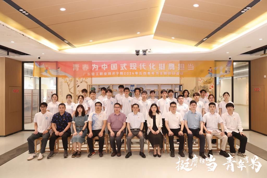 18106F64314B24B6745BE5F6C86_B933EE7B_19866