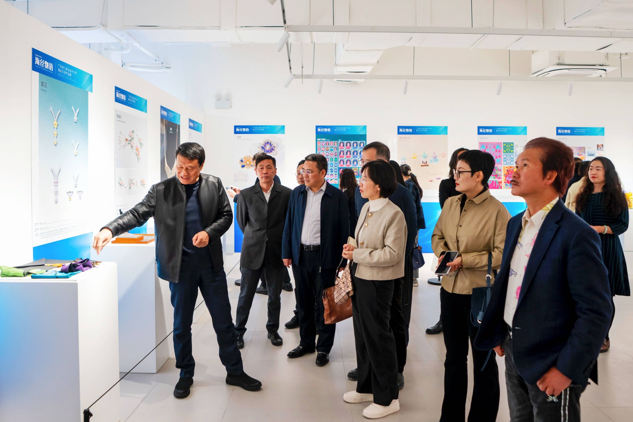 5CAFCFB6FFA82D813A11E224978_7708DBDC_430F9