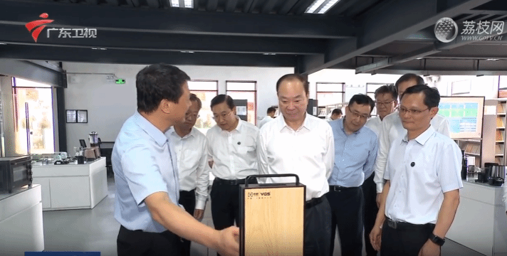 365���й�˾(Ӣ��)����-�ٷ���վ