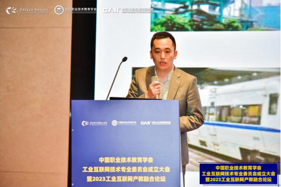 9CA2AEA0406183F5572FF990AA3_8B1C38E6_D1C08 9CA2AEA0406183F5572FF990AA3_8B1C38E6_D1C08